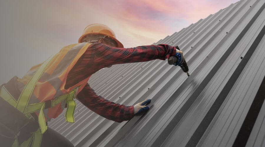 Expert Emergency Roof Repairs services in Superior, WY